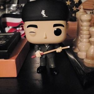 Meet your Posher, Luis